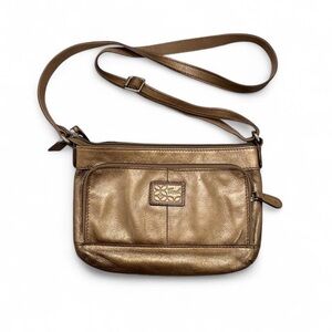 Fossil Metallic Copper Brown Leather Crossbody Bag Zipper Closure Purse